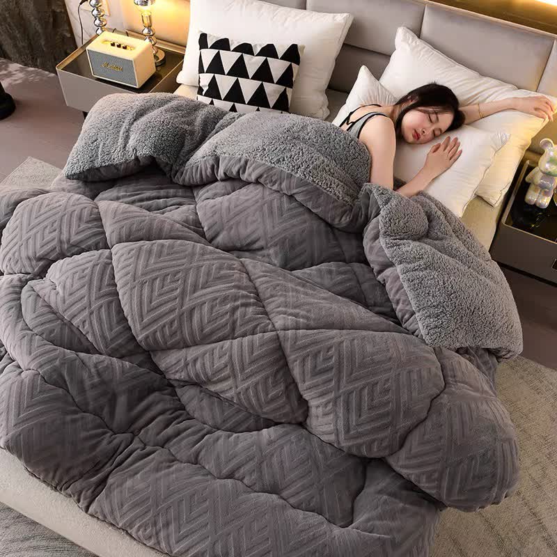 Thick Taavita Blanket with Quilt Layer