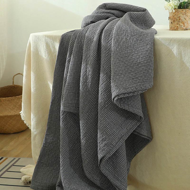 Cozy Taavita Sofa Blanket in Waffle Design